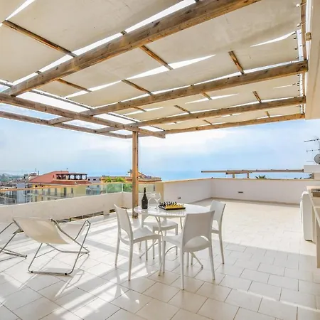 2 Bedroom Stunning In